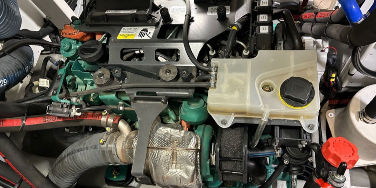 Volvo Penta Engine Service