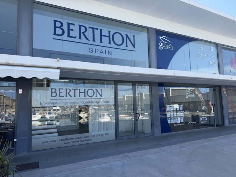 Front view of Berthon Spain Barcelona business